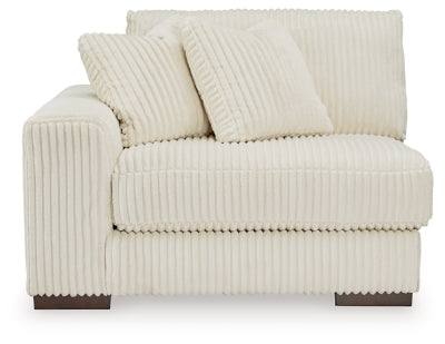 Lindyn Sectional with Chaise
