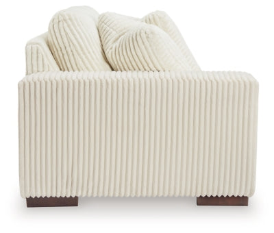 Lindyn Sectional with Chaise