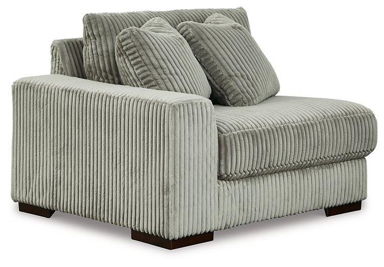 Lindyn Sectional Sofa - Furniture Home (Kansas City, MO)