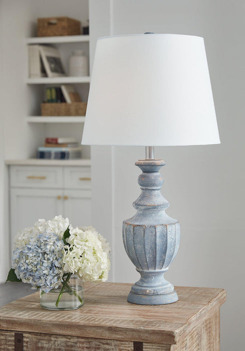 Cylerick Table Lamp - Furniture Home (Kansas City, MO)