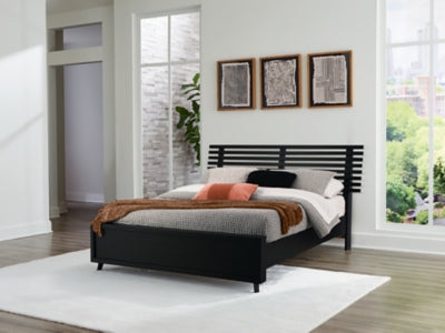 Danziar Queen Slat Bed - Furniture Home (Kansas City, MO)