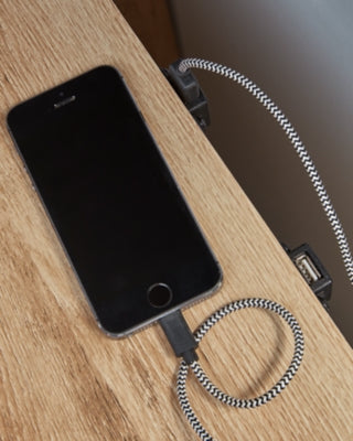 Hyanna Nightstand - Furniture Home (Kansas City, MO)